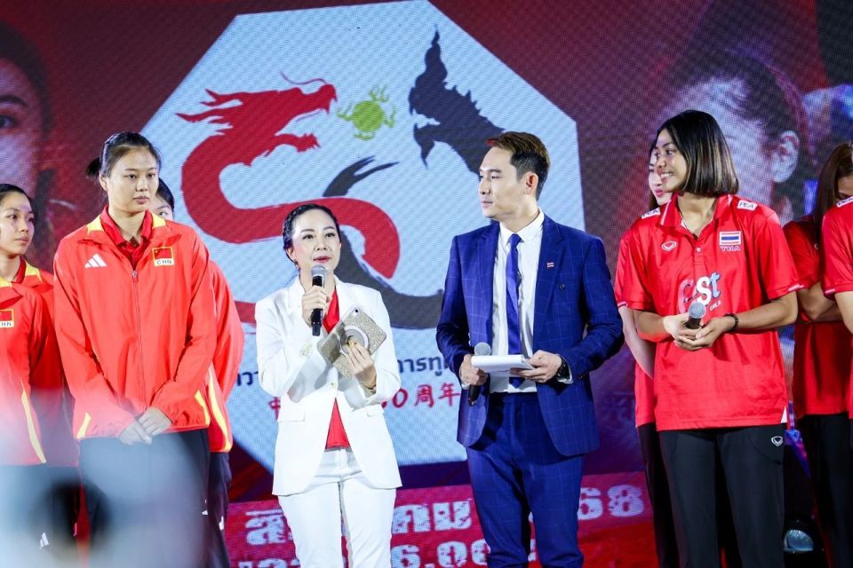 赖亚文, 同步直播, https