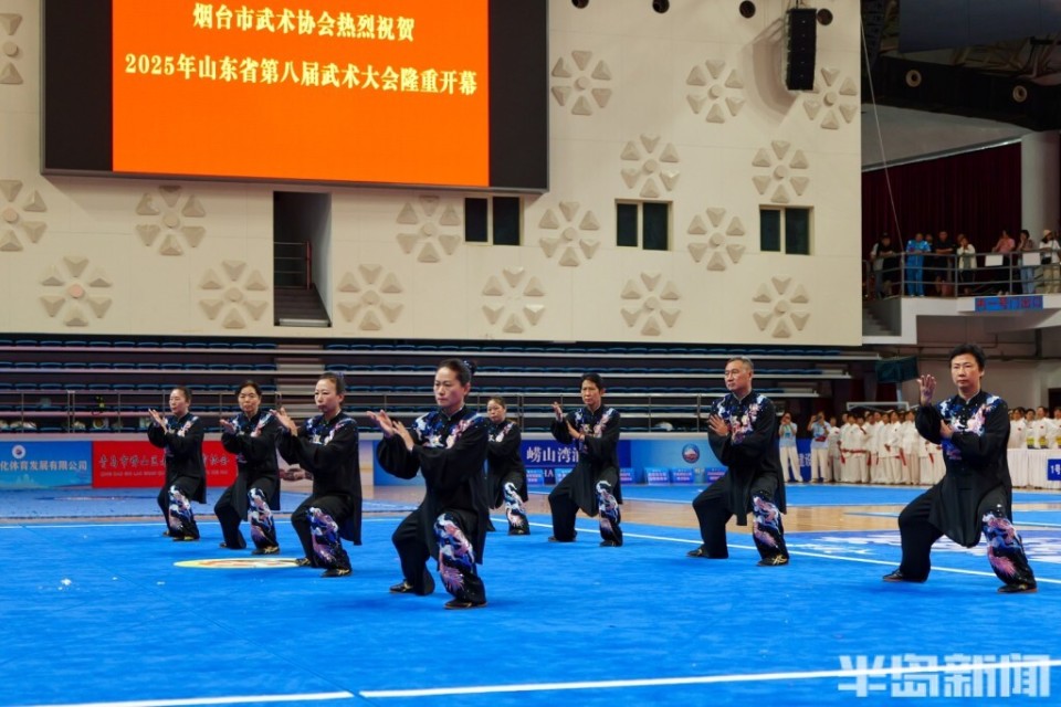 容丰富多元, com