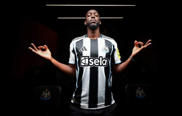 上赛季德甲, 亿欧元引援, 扑救能力出